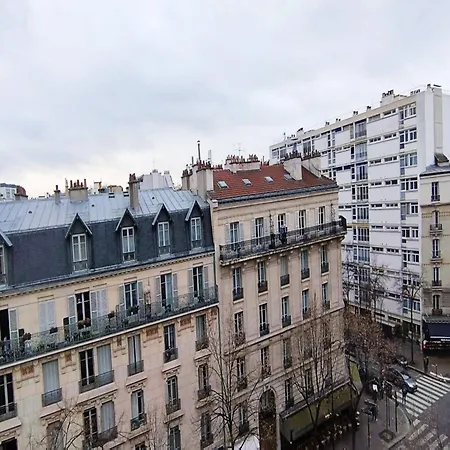 Elegant Warm 2 Bedroom In The 15th District Of Paris