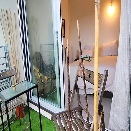 Elegant Warm 2 Bedroom In The 15th District Of