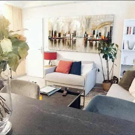 Apartment Elegant Warm 2 Bedroom In The 15th District Of Paris